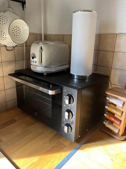Charmant Appartement Proche Paris Saint-Ouen  Kültér fotó